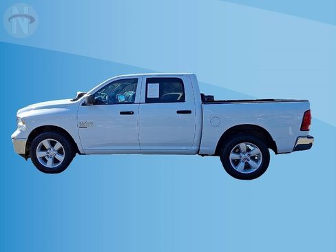 Certified 2022 RAM 1500 Tradesman w/ Tradesman SXT Package image 5