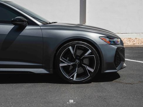 Used 2023 Audi RS 6 w/ Executive Package AWD/4WD image 32