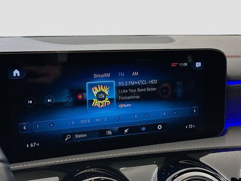 Used 2023 Mercedes-Benz CLA 250 4MATIC image 21