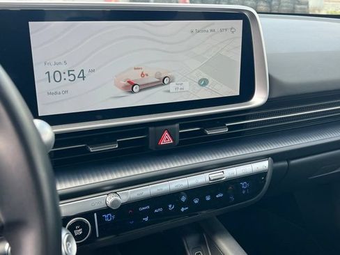 Used 2024 Hyundai Ioniq 6 SE RWD image 18