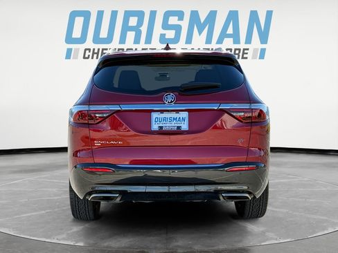 Used 2023 Buick Enclave Essence w/ Experience Buick Package image 5