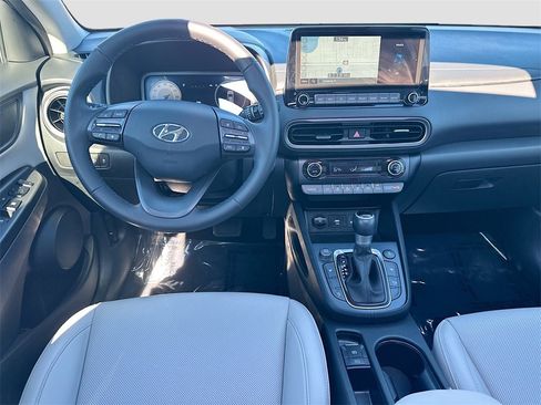 Used 2023 Hyundai Kona Limited image 24