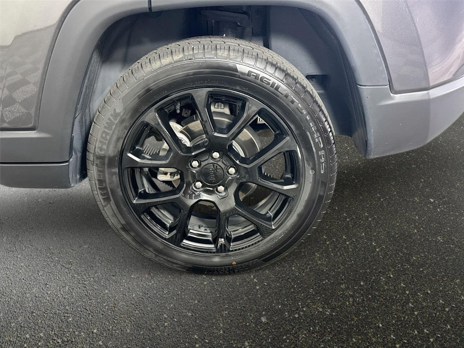 Used 2023 Jeep Compass Latitude AWD/4WD image 30