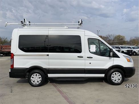 Used 2019 Ford Transit 150 XLT image 5