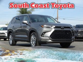 New 2026 Toyota Grand Highlander Platinum video 1