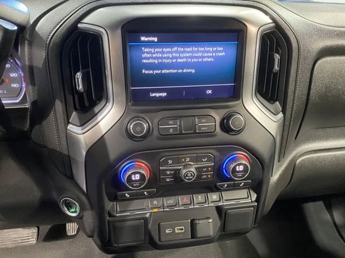 Used 2021 Chevrolet Silverado 1500 LT image 15