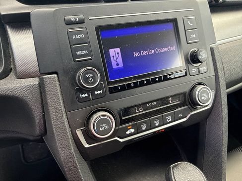 Used 2018 Honda Civic LX image 10
