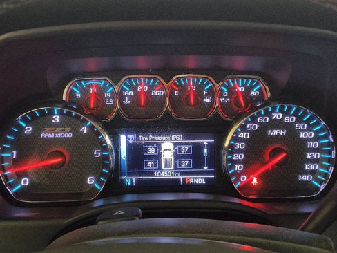 Used 2018 Chevrolet Silverado 1500 LT w/ All Star Edition AWD/4WD image 23