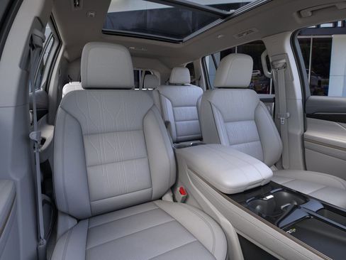 New 2026 Buick Enclave Avenir w/ Super Cruise Package image 16