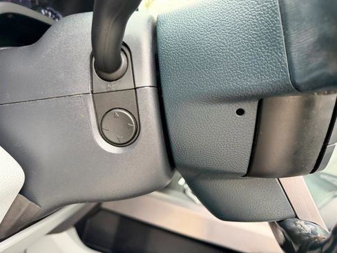 Used 2022 Ford F350 Limited image 24