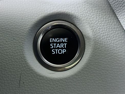 Used 2024 Toyota Corolla SE FWD image 20