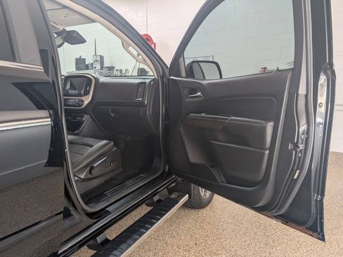 Used 2017 GMC Canyon Denali AWD/4WD image 17