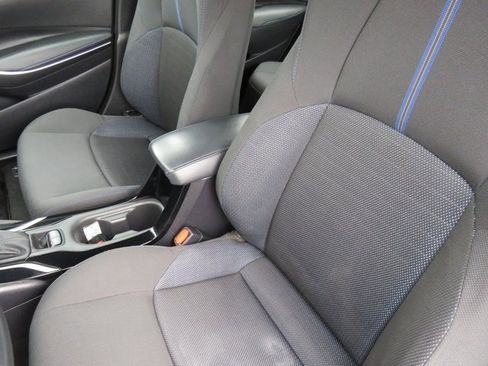 Used 2022 Toyota Corolla SE image 17