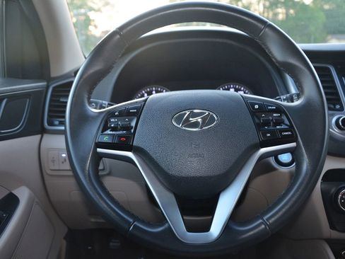 Used 2016 Hyundai Tucson Sport image 15