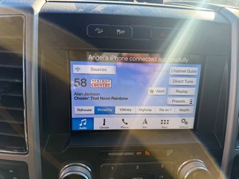 Used 2018 Ford F150 Lariat w/ Equipment Group 502A Luxury image 16