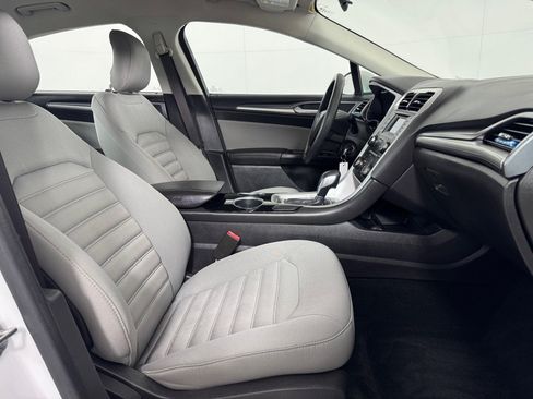 Used 2013 Ford Fusion S FWD image 20