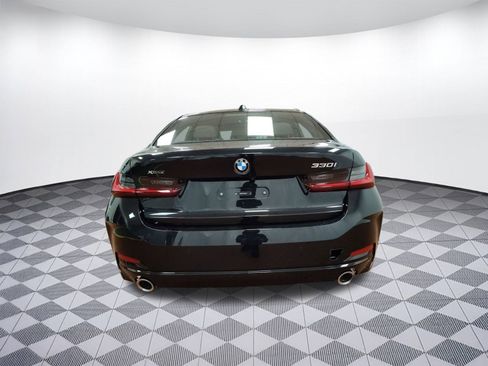 Used 2026 BMW 330i xDrive Sedan w/ Premium Package image 9