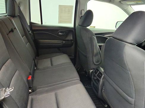 Used 2020 Honda Ridgeline Sport image 21