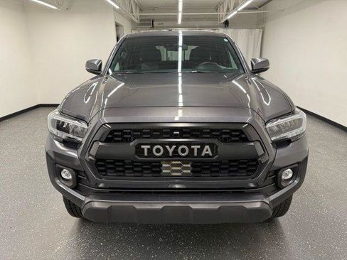 Certified 2023 Toyota Tacoma TRD Off-Road AWD/4WD image 7