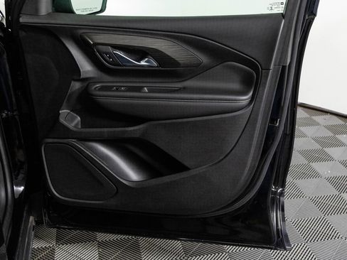 Certified 2023 GMC Terrain SLE image 40