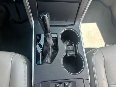 Used 2017 Toyota Camry XLE FWD image 6
