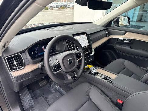 Used 2026 Volvo XC90 B6 Plus AWD/4WD image 39
