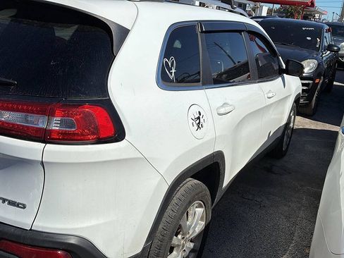 Used 2015 Jeep Cherokee Limited FWD image 5