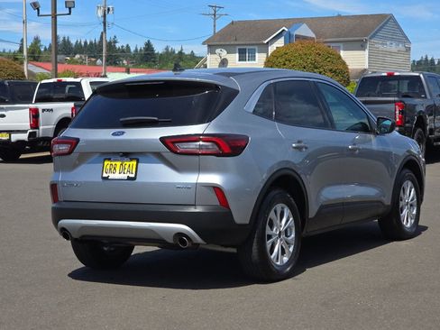 Certified 2023 Ford Escape Active image 5