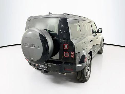 Used 2026 Land Rover Defender 110 S AWD/4WD image 5