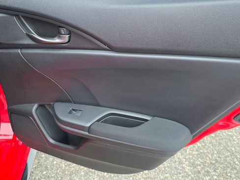 Used 2019 Honda Civic Sport image 22