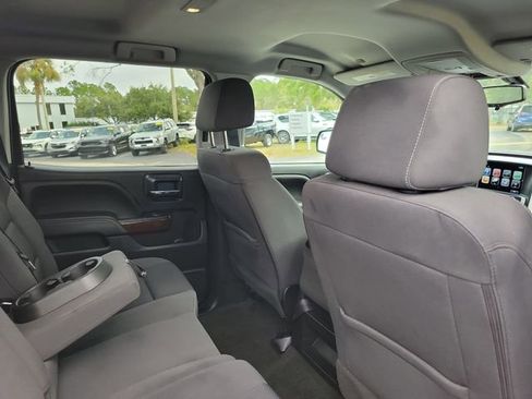 Used 2018 GMC Sierra 1500 SLE w/ SLE Value Package image 26