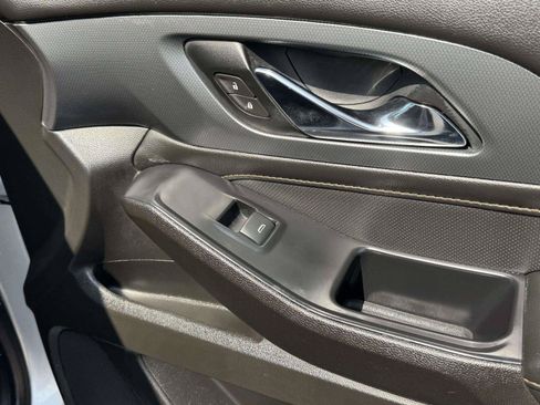 Used 2021 Chevrolet Traverse Premier w/ Redline Edition FWD image 58