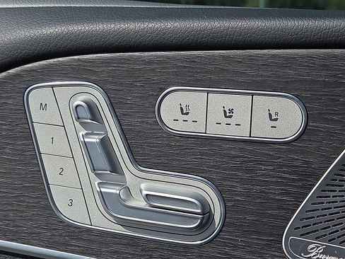 Certified 2025 Mercedes-Benz GLE 450 4MATIC Coupe image 17