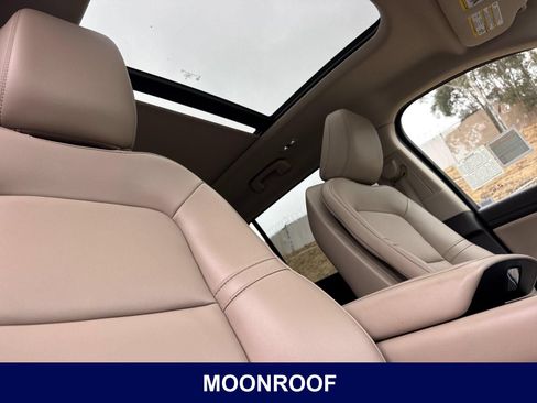 Used 2023 Lincoln Aviator 2WD w/ Premium Package image 24