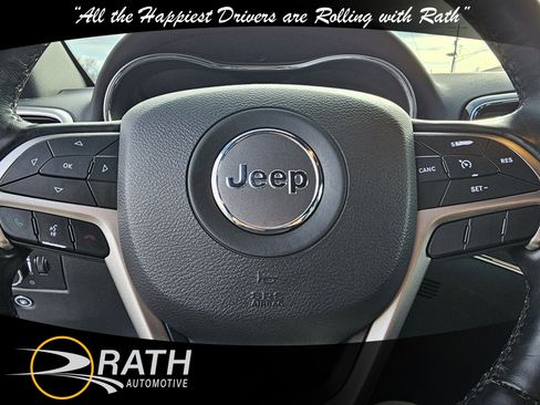Used 2020 Jeep Grand Cherokee Limited image 13