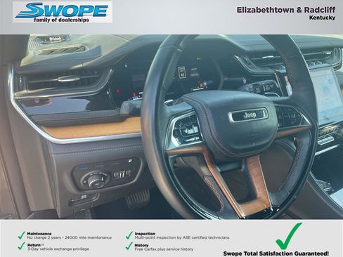 Used 2023 Jeep Grand Cherokee Summit AWD/4WD image 16