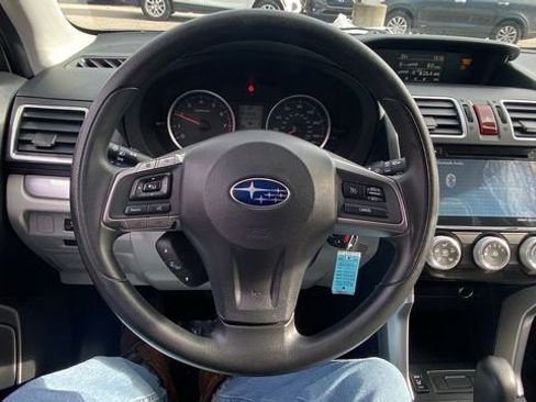 Used 2016 Subaru Forester 2.5i Premium w/ All-Weather Package image 17