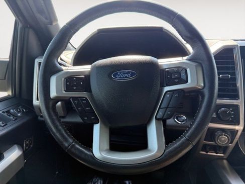 Used 2020 Ford F150 Lariat w/ Equipment Group 502A Luxury AWD/4WD image 10