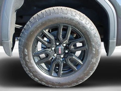 New 2025 GMC Sierra 1500 Elevation AWD/4WD image 39