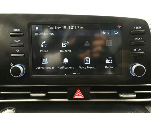 Used 2023 Hyundai Elantra SEL image 16