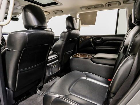 Used 2018 INFINITI QX80 2WD w/ Driver Assistance Package image 31