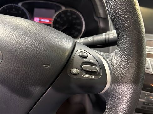 Used 2013 INFINITI JX35 FWD w/ Premium Pkg image 17