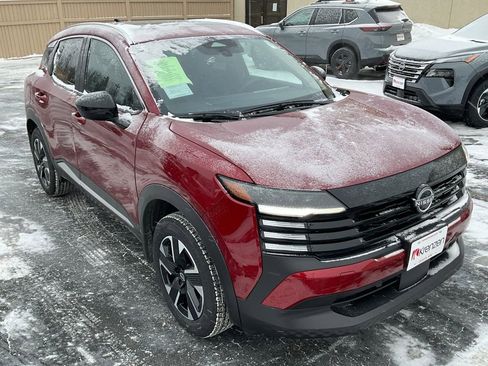 New 2026 Nissan Kicks SV w/ SV Premium Package image 3