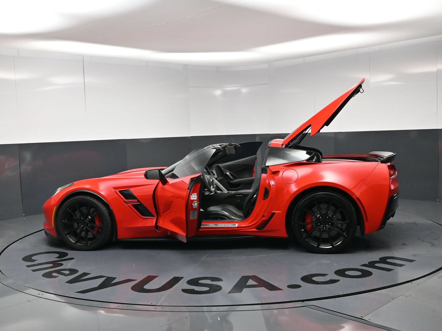 Used 2019 Chevrolet Corvette Grand Sport RWD image 24