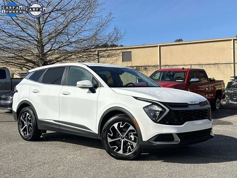 Used 2023 Kia Sportage EX image 1