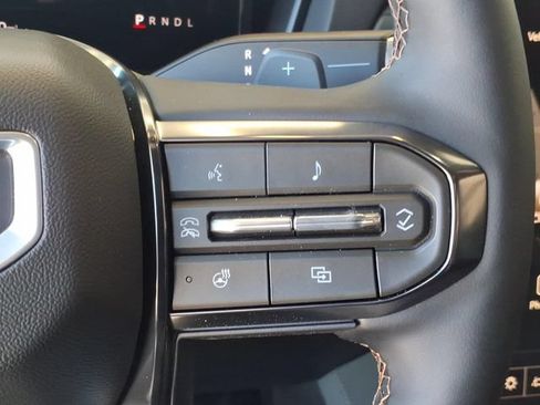 New 2026 GMC Terrain AT4 w/ LPO, Floor Liner Package AWD/4WD image 21