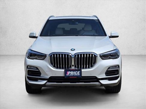Used 2019 BMW X5 xDrive40i w/ Premium Package 2 AWD/4WD image 2