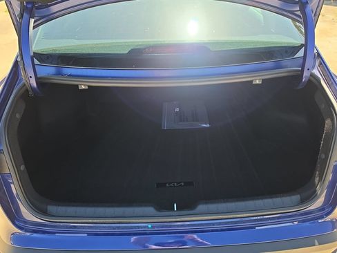 New 2026 Kia K4 FWD image 9