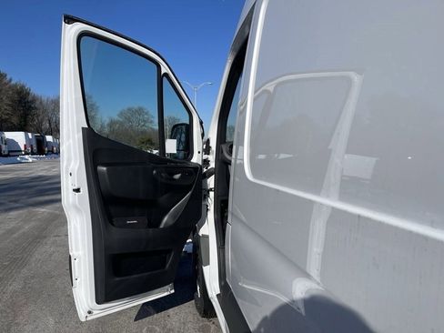 New 2025 Mercedes-Benz Sprinter 2500 image 12
