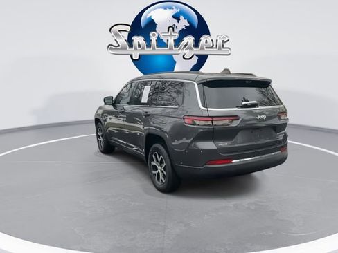 Used 2024 Jeep Grand Cherokee L Limited w/ Luxury Tech Group II image 8